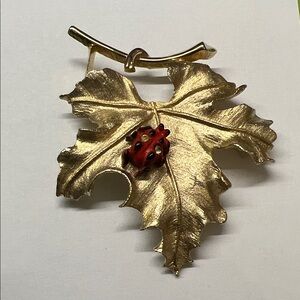 Sarah Coventry Gold Leaf Brooch with Red Accent